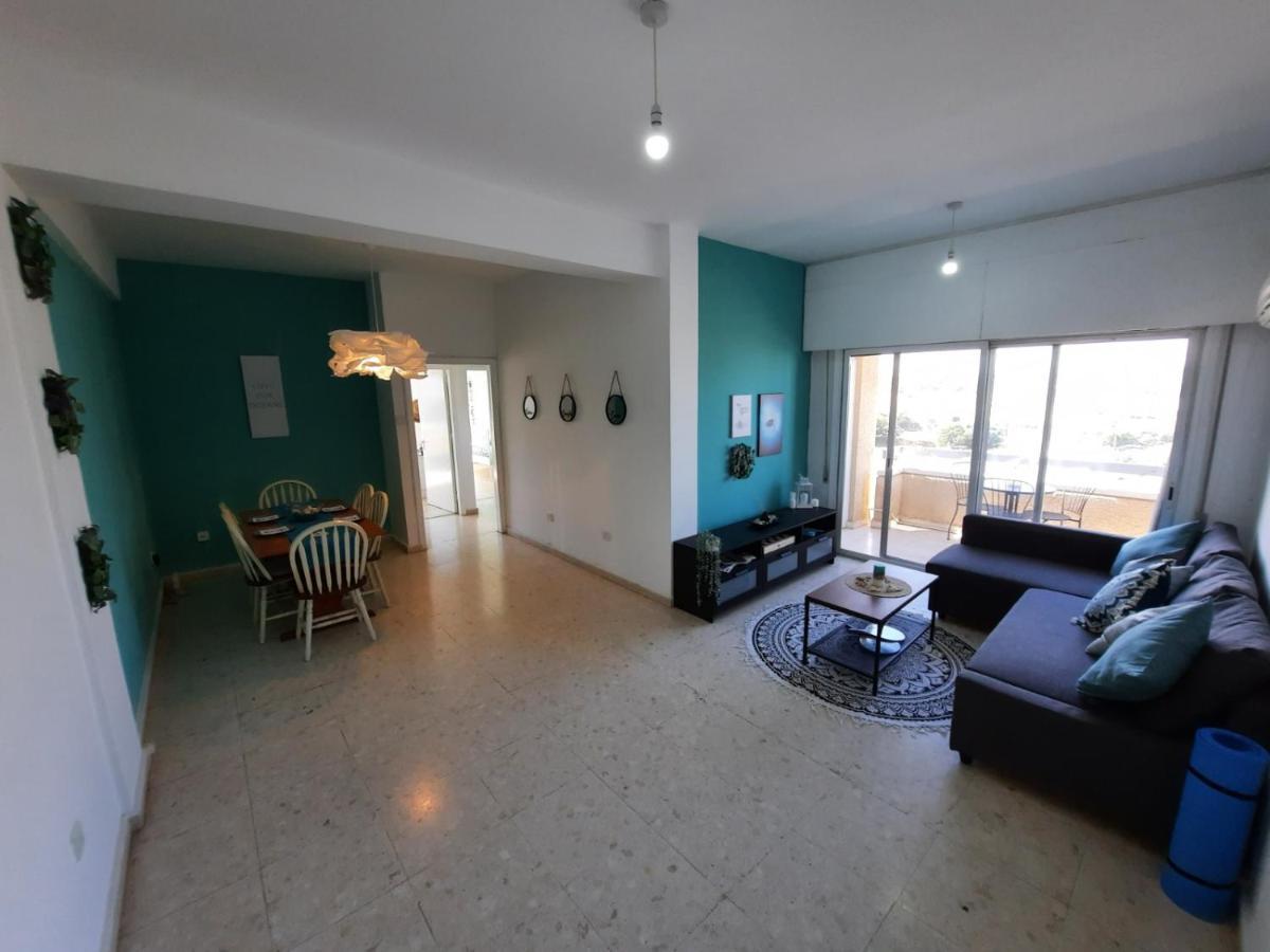 Sea-Esta Seaview Apartment, 200 Meters To The Beach Larnaka Exterior foto